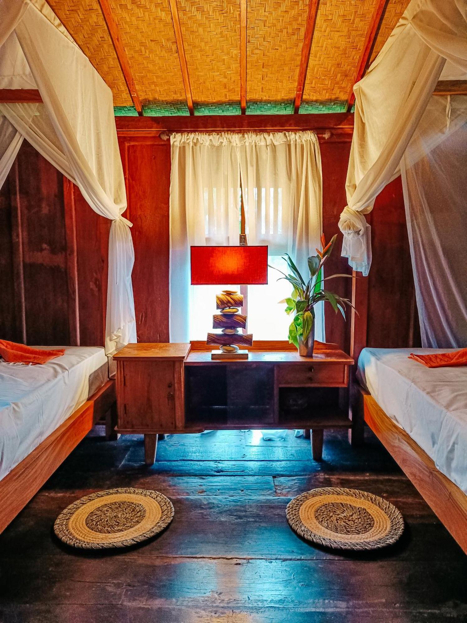 Alaya Ecolodge Pemuteran Buitenkant foto