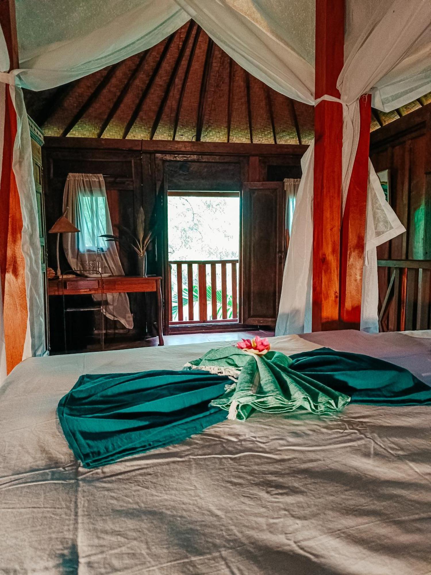 Alaya Ecolodge Pemuteran Buitenkant foto