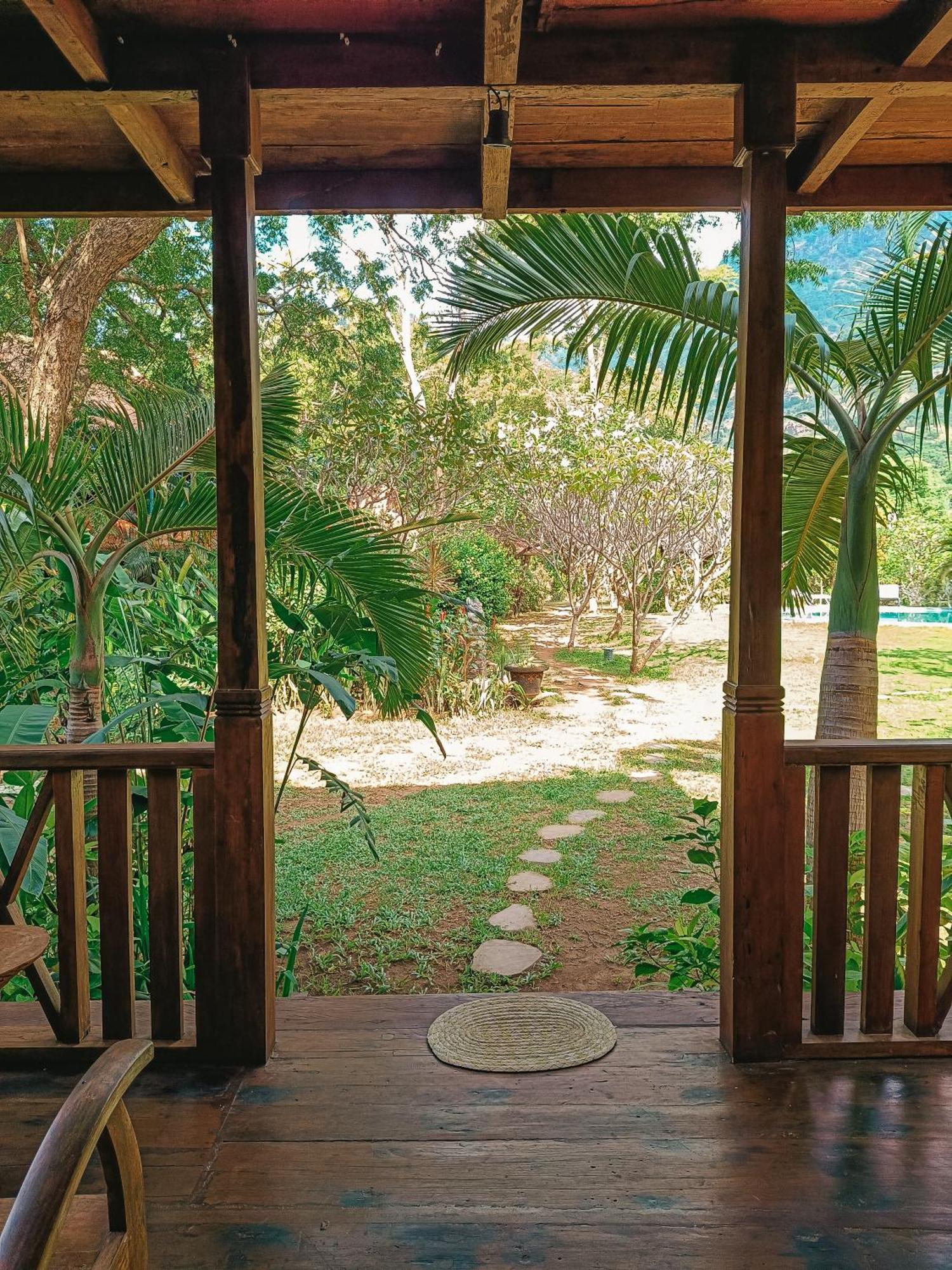 Alaya Ecolodge Pemuteran Buitenkant foto