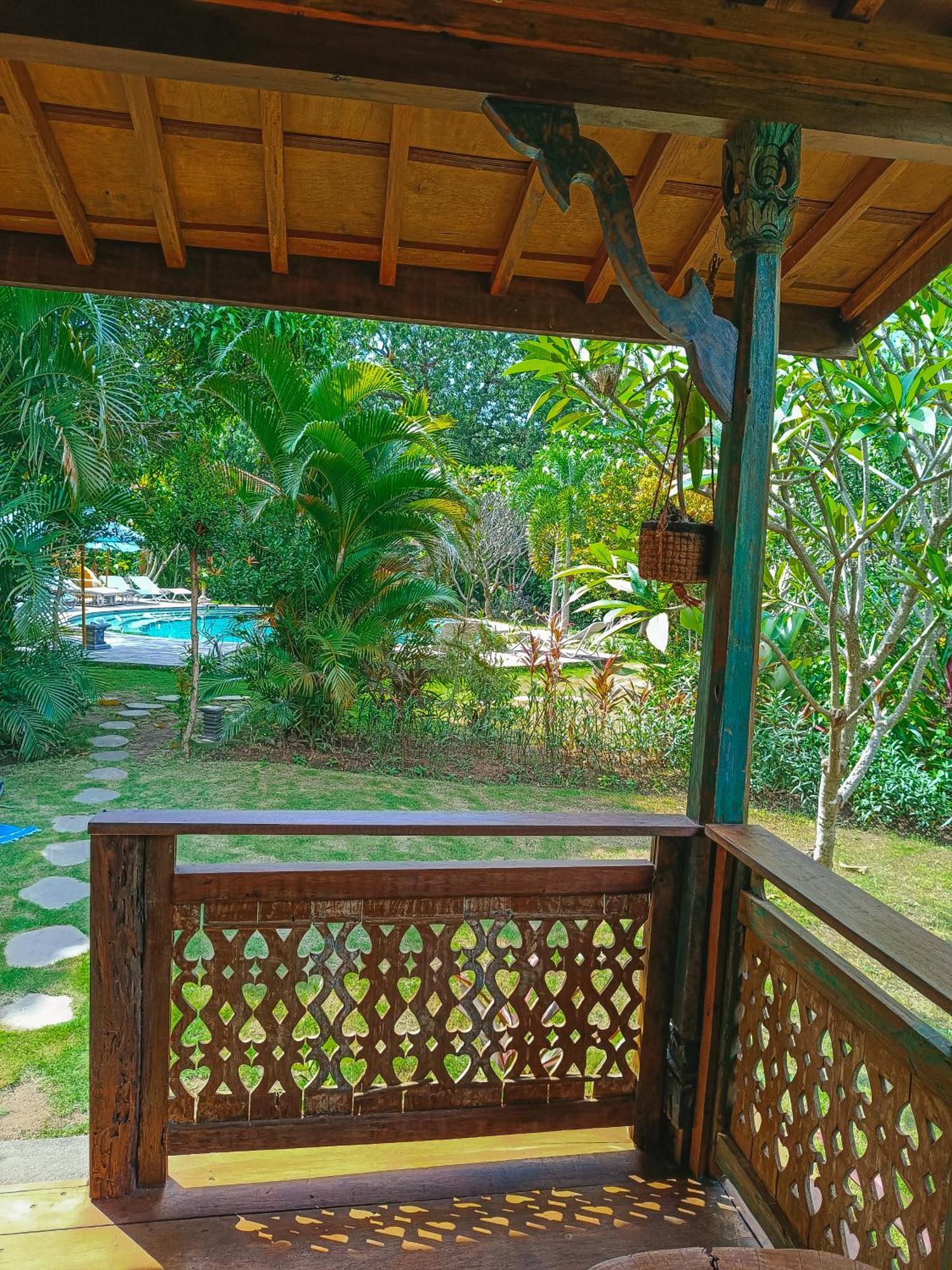 Alaya Ecolodge Pemuteran Buitenkant foto
